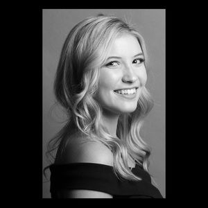 Meet your Posher, Abby